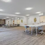 B 3 